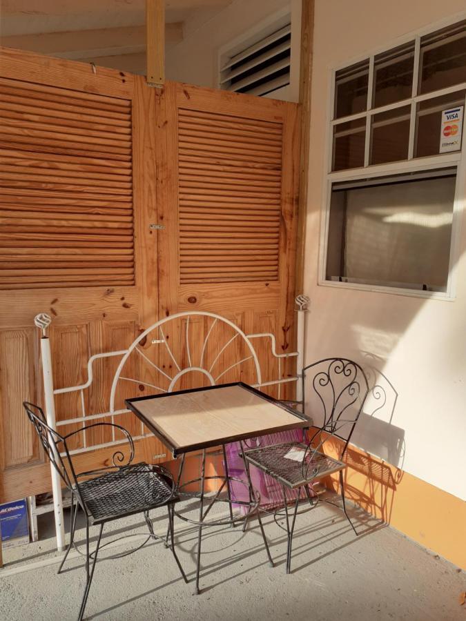 Cosy Corner Διαμέρισμα St. George's Εξωτερικό φωτογραφία